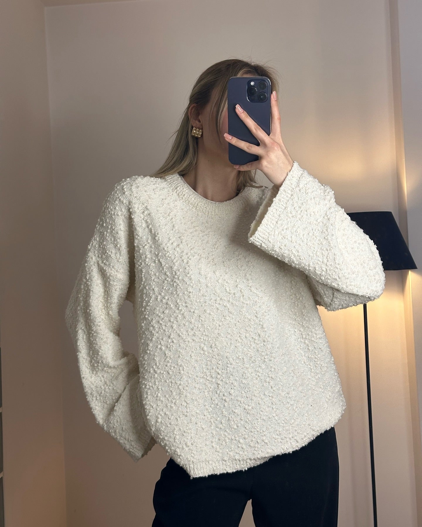 Off White Round Neck Stitch Pullover