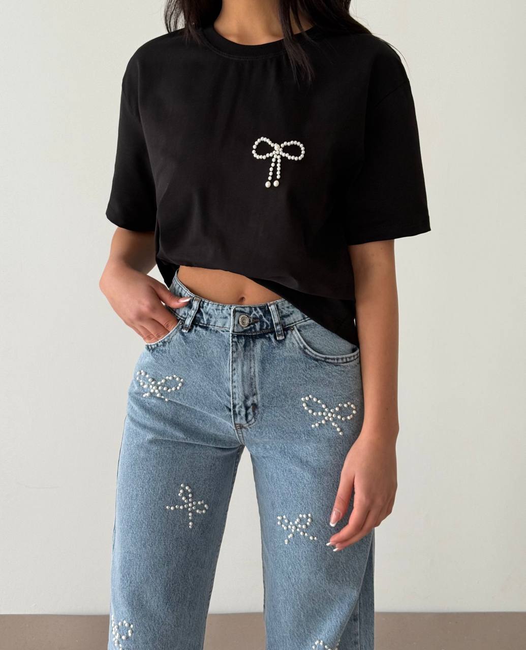 Pearl Bow Black Emballished T-Shirt