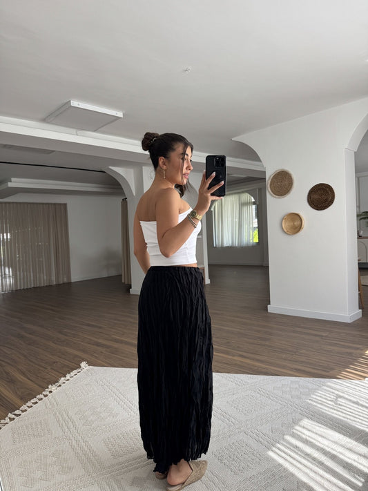 Black Crinkled Cotton Inlined Skirt