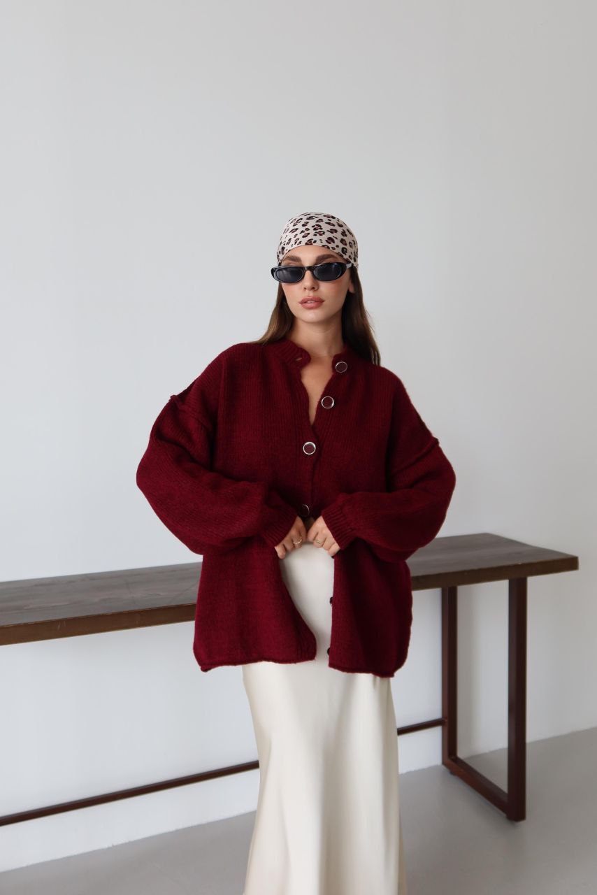 Chuncky Burgundy Cardigan With Buttons