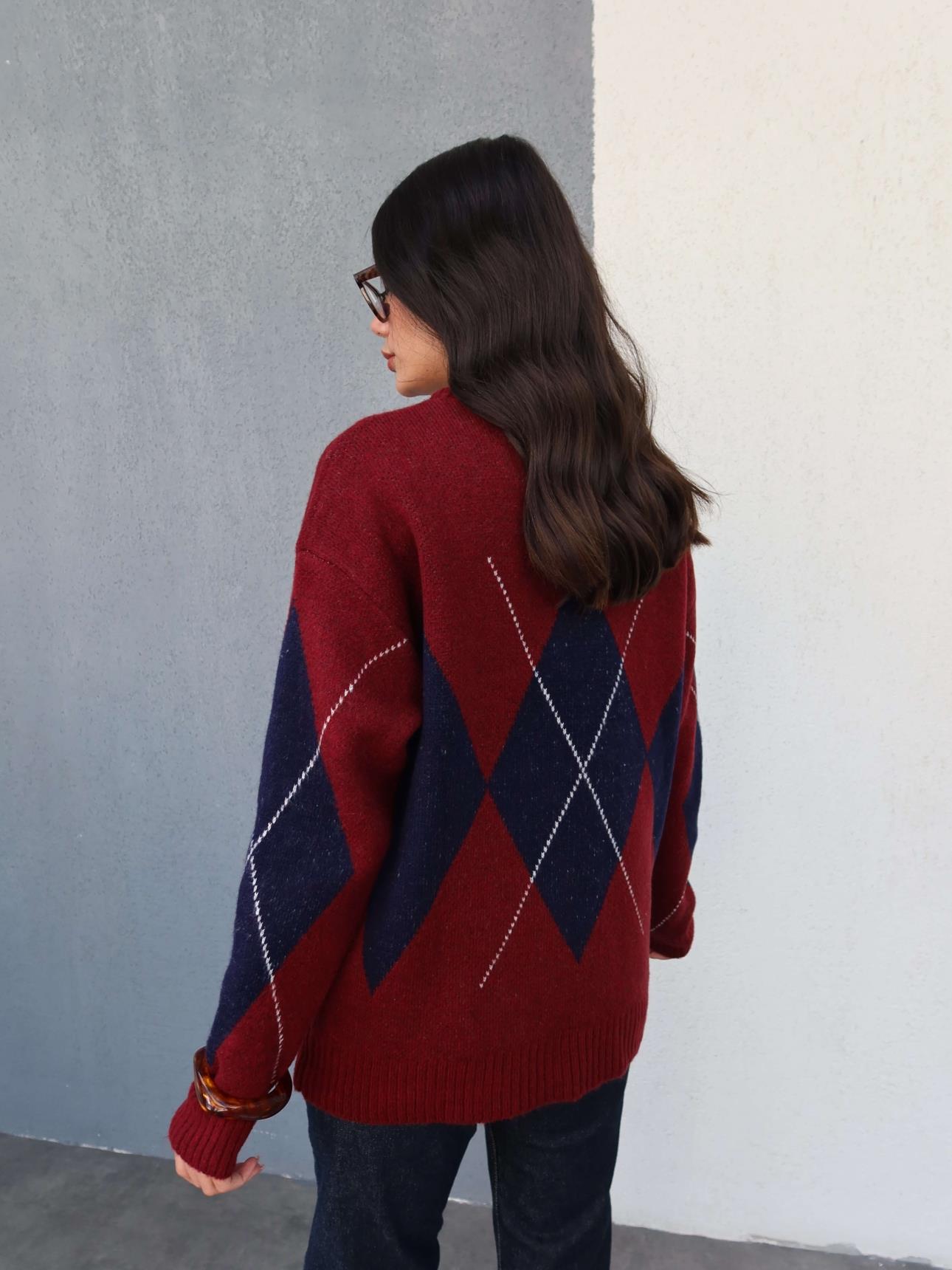 Burgundy X Navy Rhombus Pullover