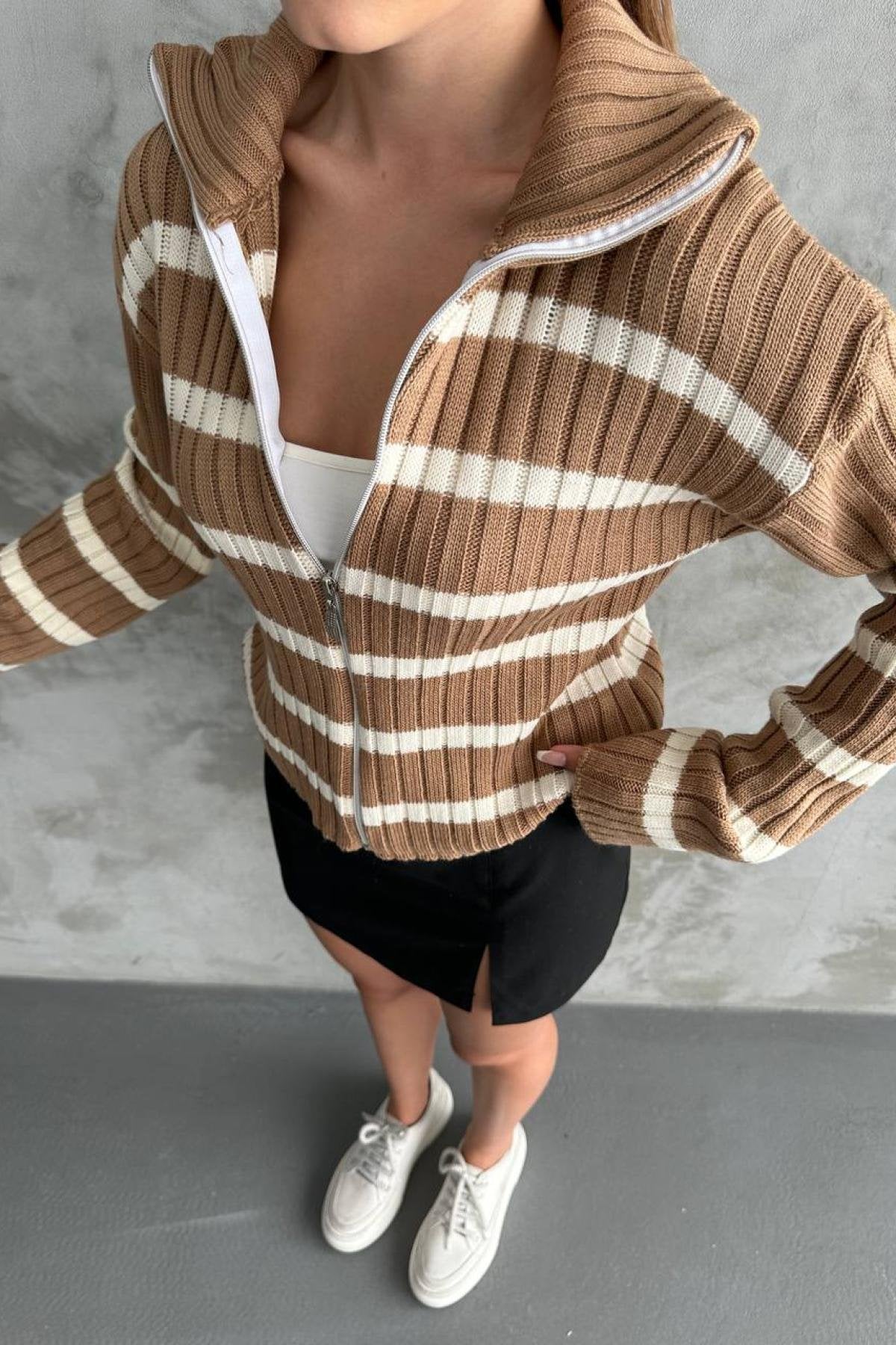 Camel & White Striped Zipper Triko Jacket