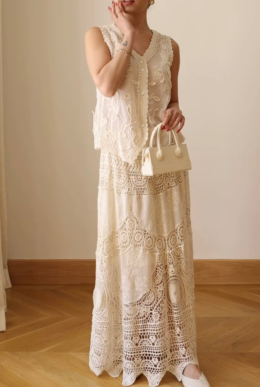 Lace & Crochet Beige Embroidered Elastic Waist Skirt
