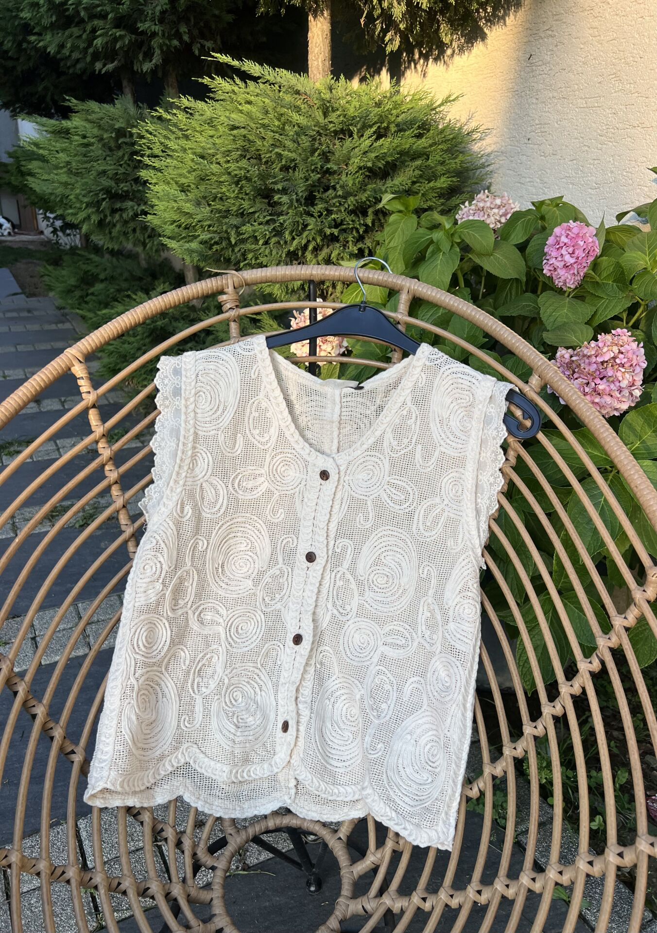 Crochet White Embroidered Floral Vest