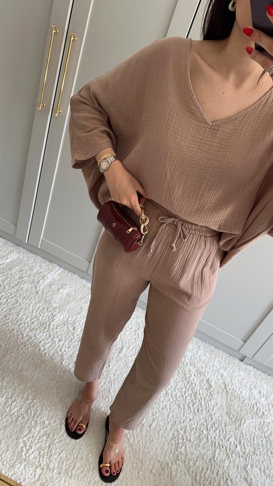 Cafe Muslin Cotton V Set
