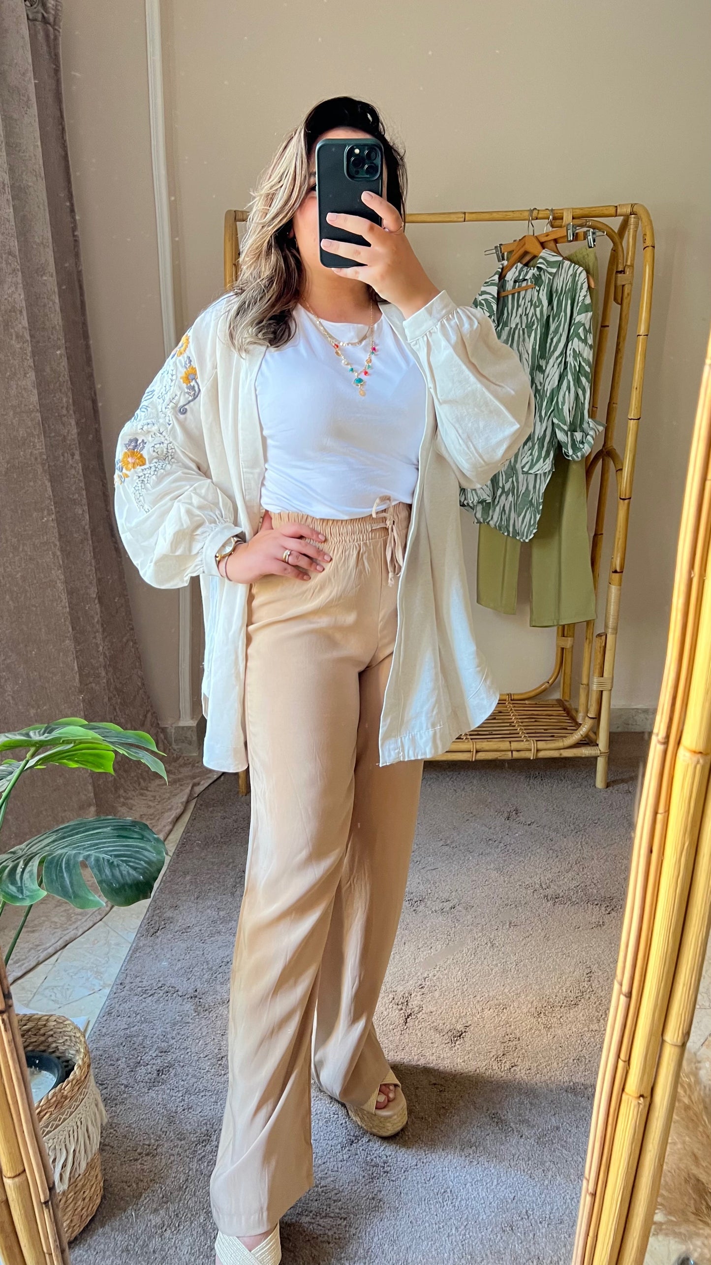 Camel Straight Pants with Elastic Waist