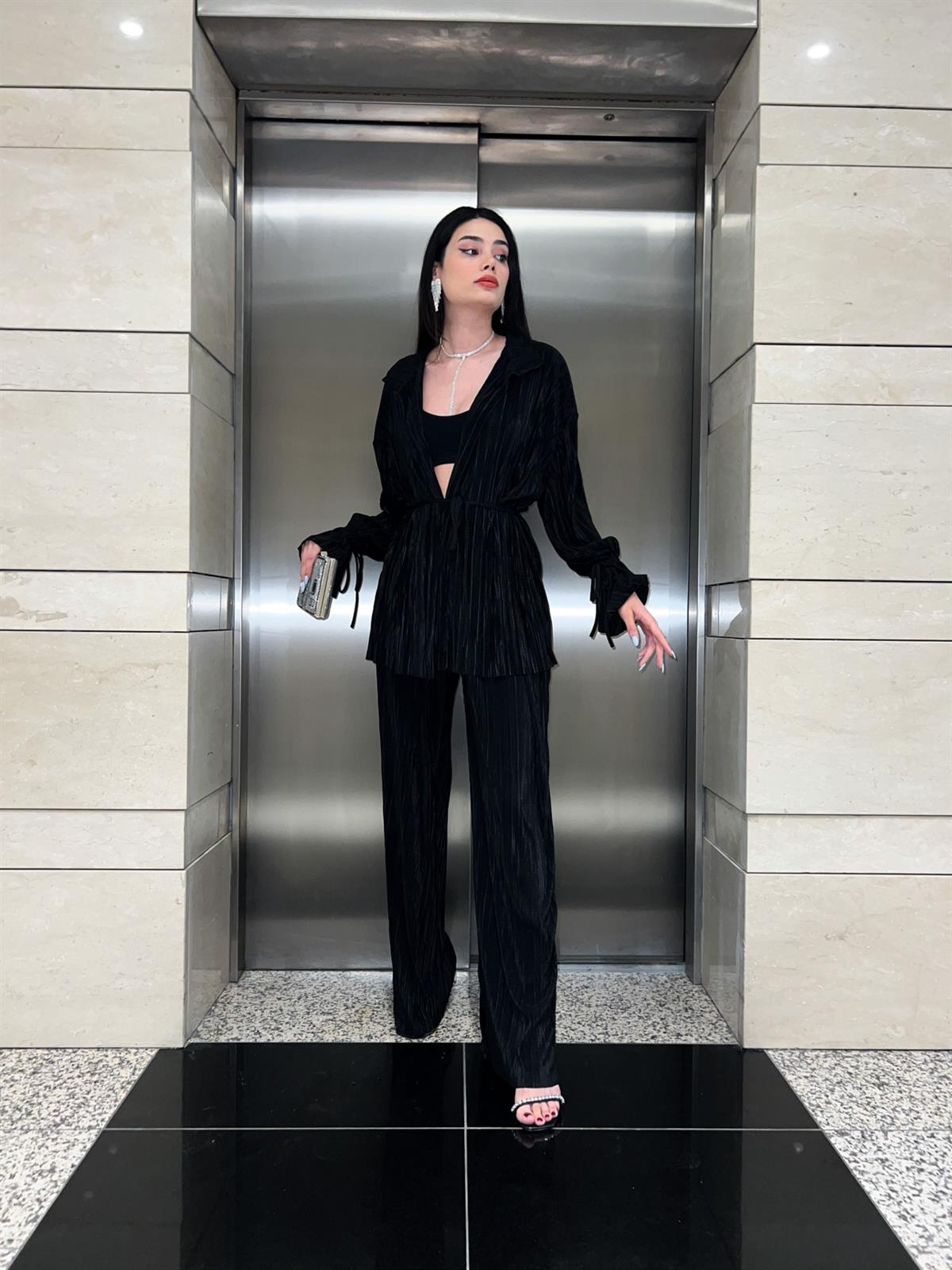 Black Pleated Kimono Set