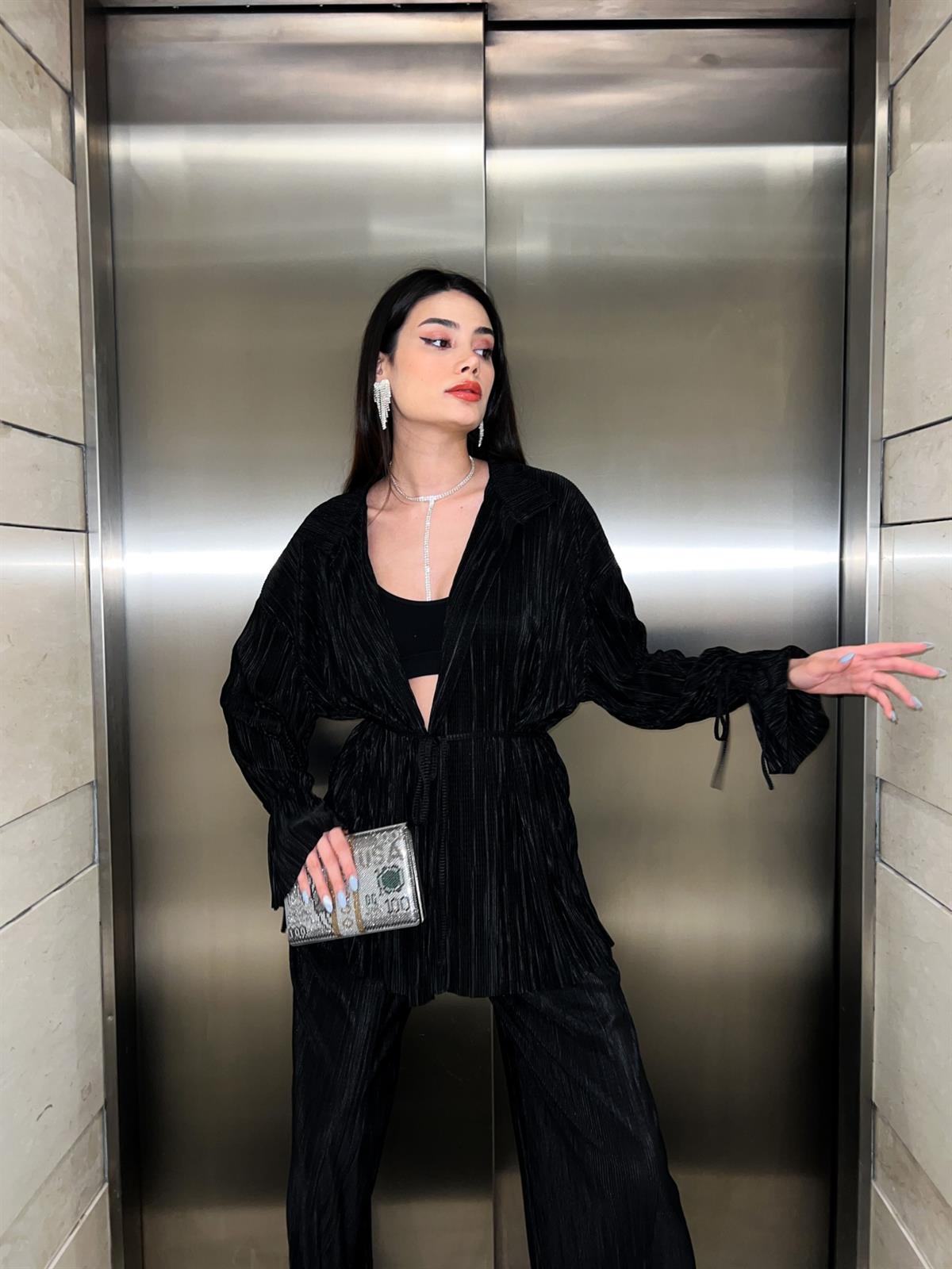 Black Pleated Kimono Set