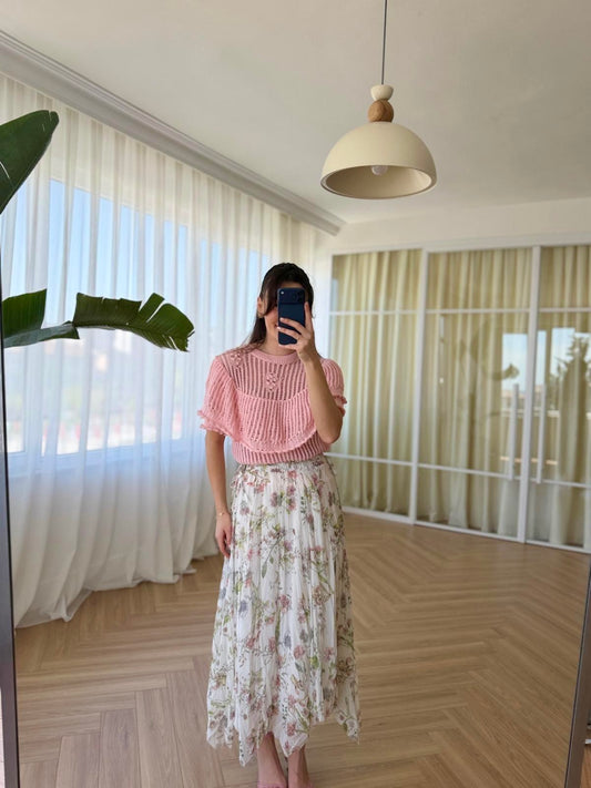 Floral White Asymmetrical Chiffon Skirt