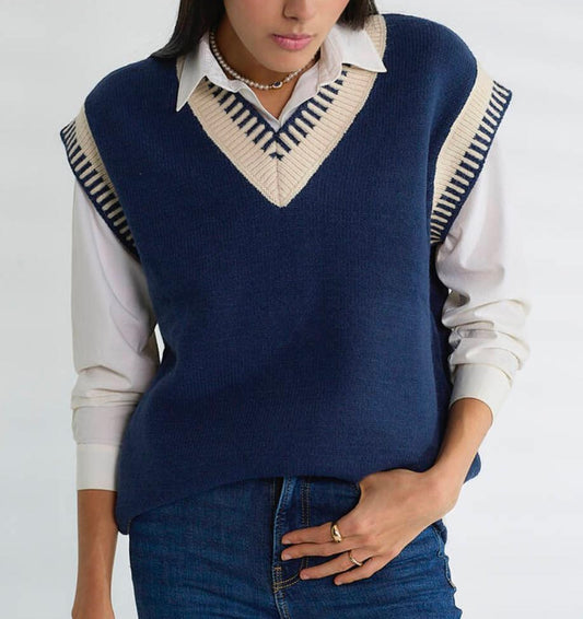 Navy Blue Vest With Embroidered Line