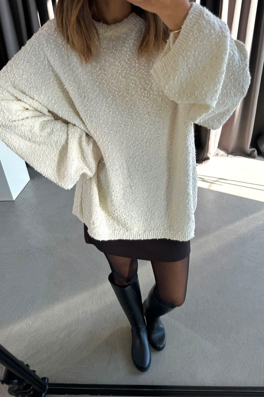 Off White Round Neck Stitch Pullover
