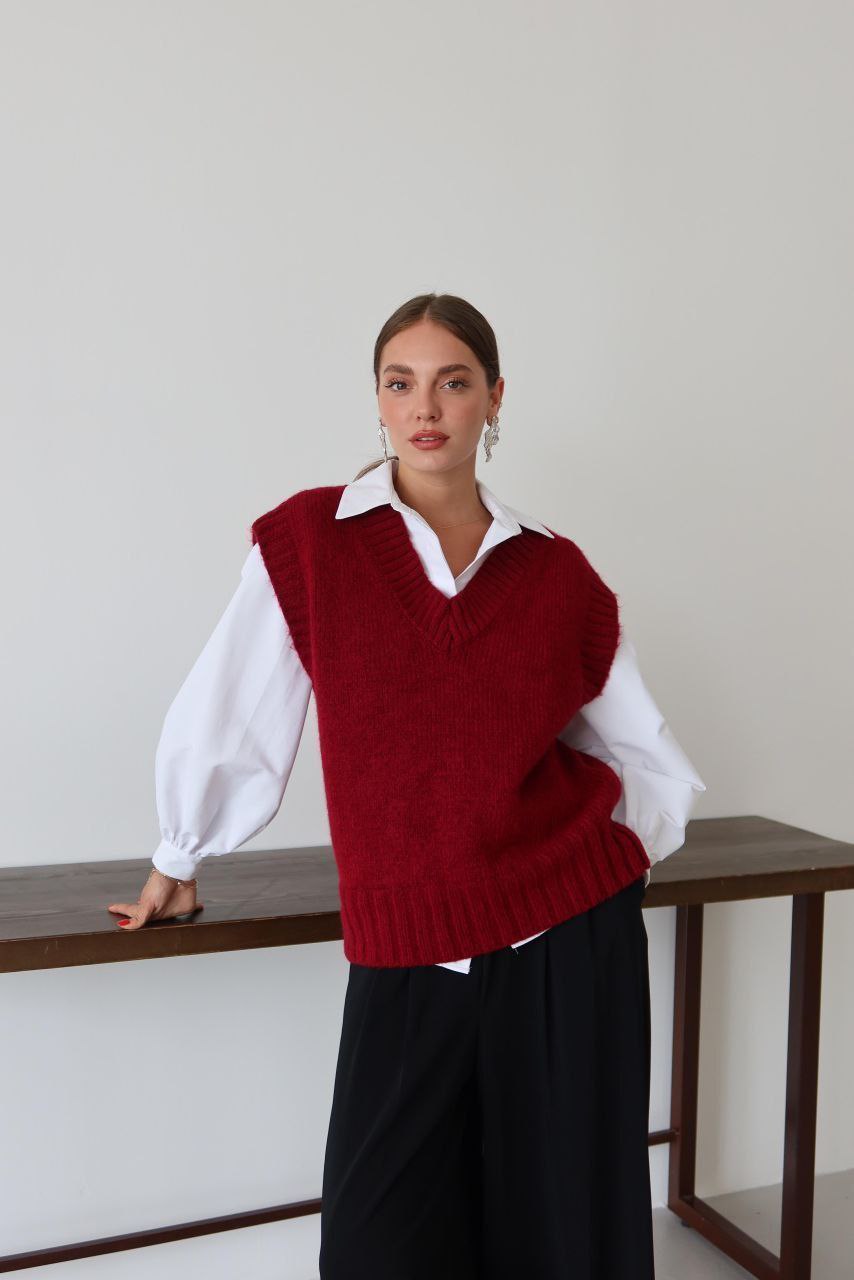 Burgundy Triko Vest