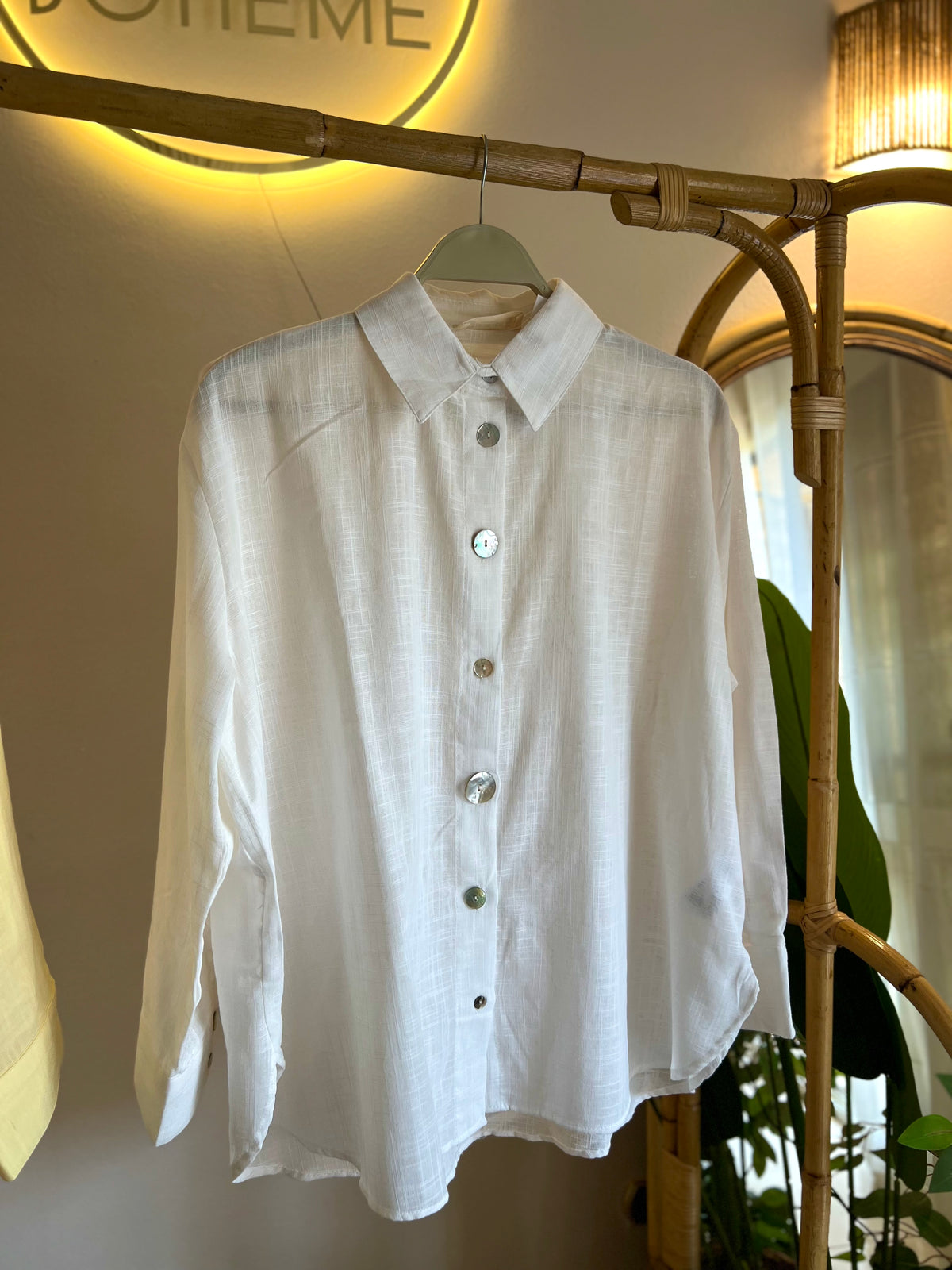 Linen Shell Button Back Off White Linen Shell Buttons Shirt – BOHEME