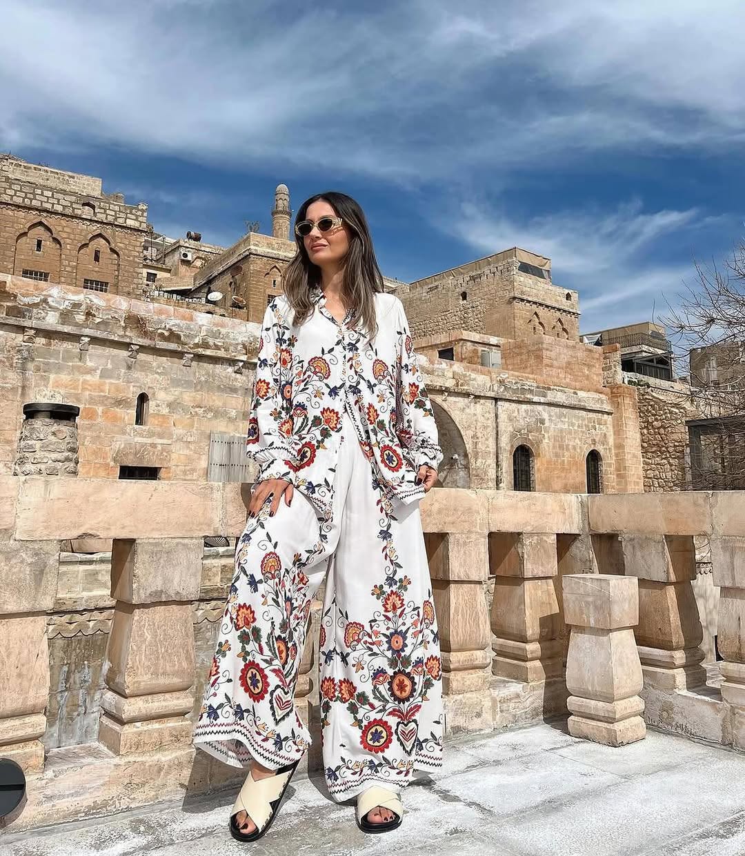 Floral White Red Oversized Shirt Set