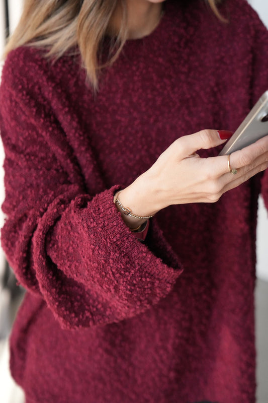 Burgundy Round Neck Stitch Pullover