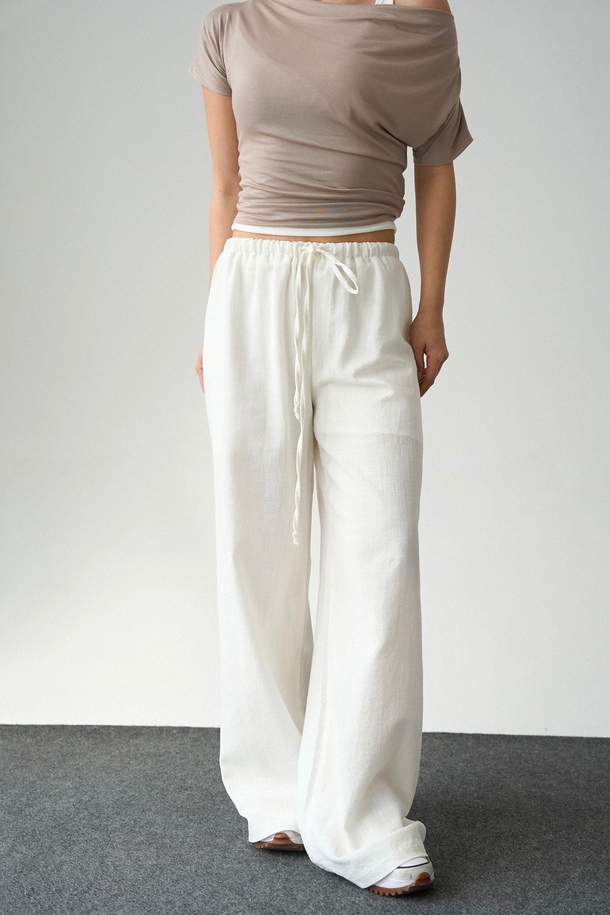Linen White Straight Pants With Elastic Waist