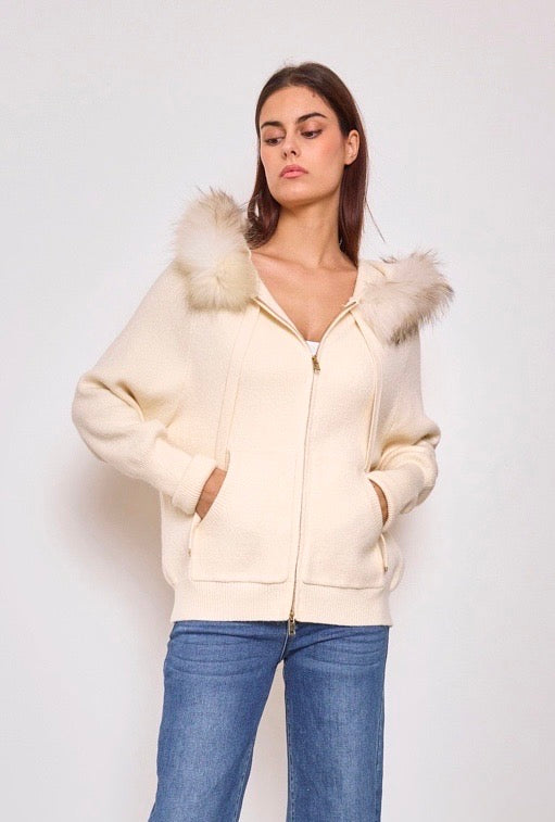 The French Cream Fur Jacket With Pockets & Hoodie