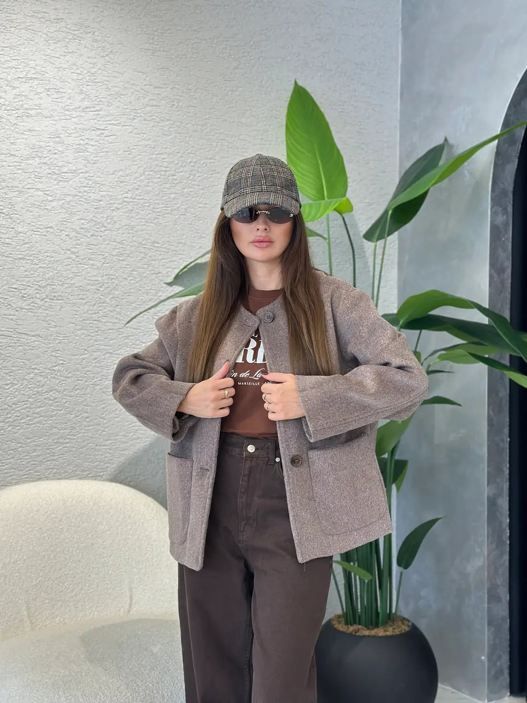 Cafe Wool Jacket With Pockets & Detachable Scarf