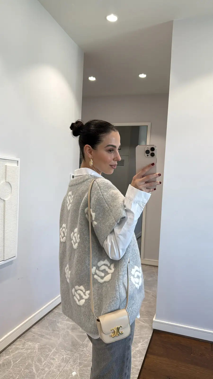 Roses Grey Triko Vest