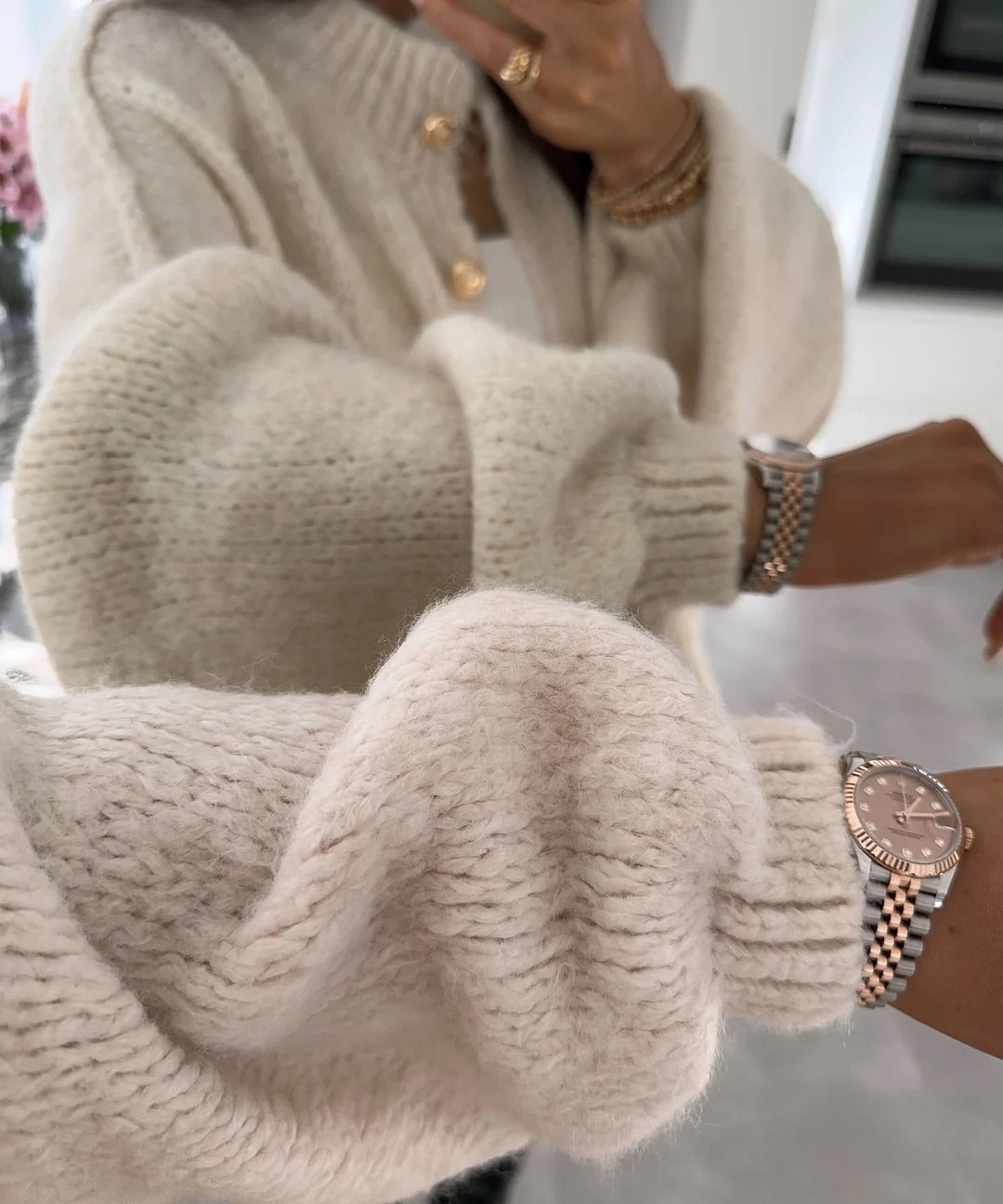 Italian Cream Triko Cardigan With Golden Buttons