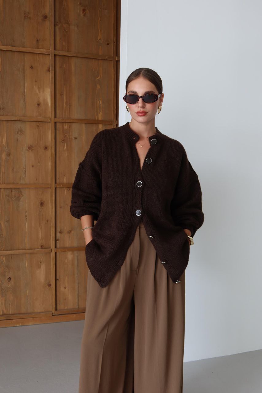 Chuncky Brown Cardigan With Buttons