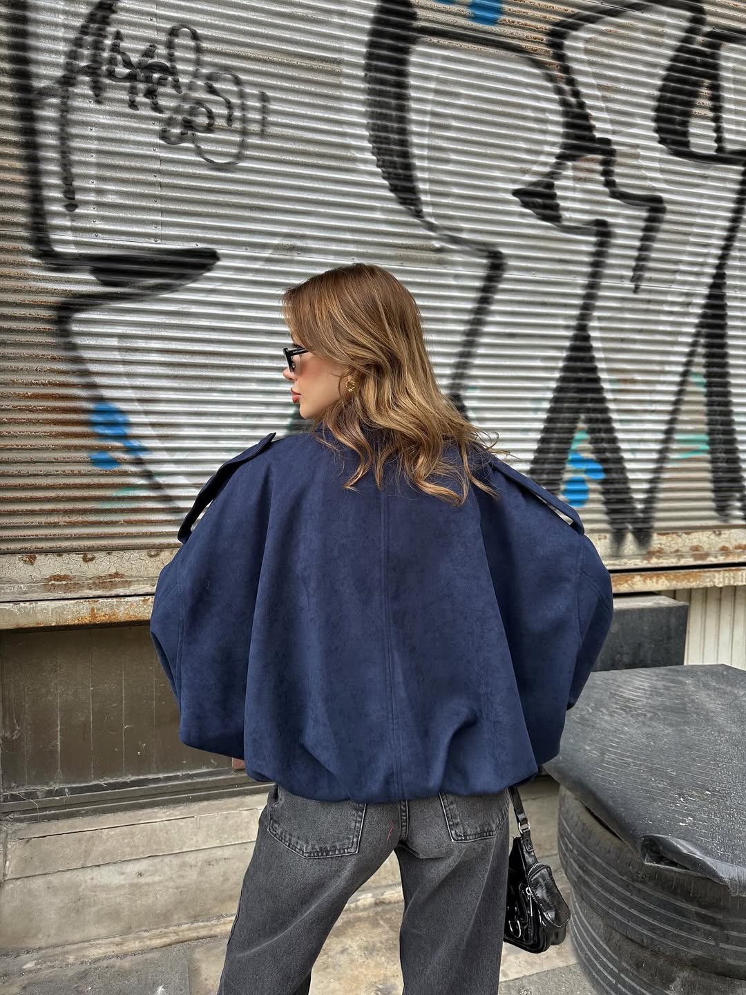 Navy Suede Jacket With Golden Zipper