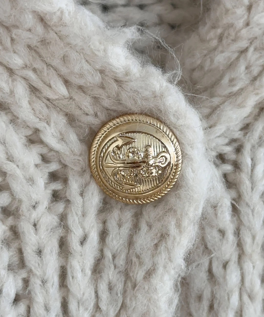 Italian Cream Triko Cardigan With Golden Buttons