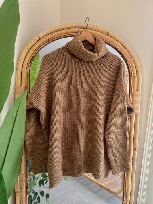 Camel Turtleneck Heavy Pullover