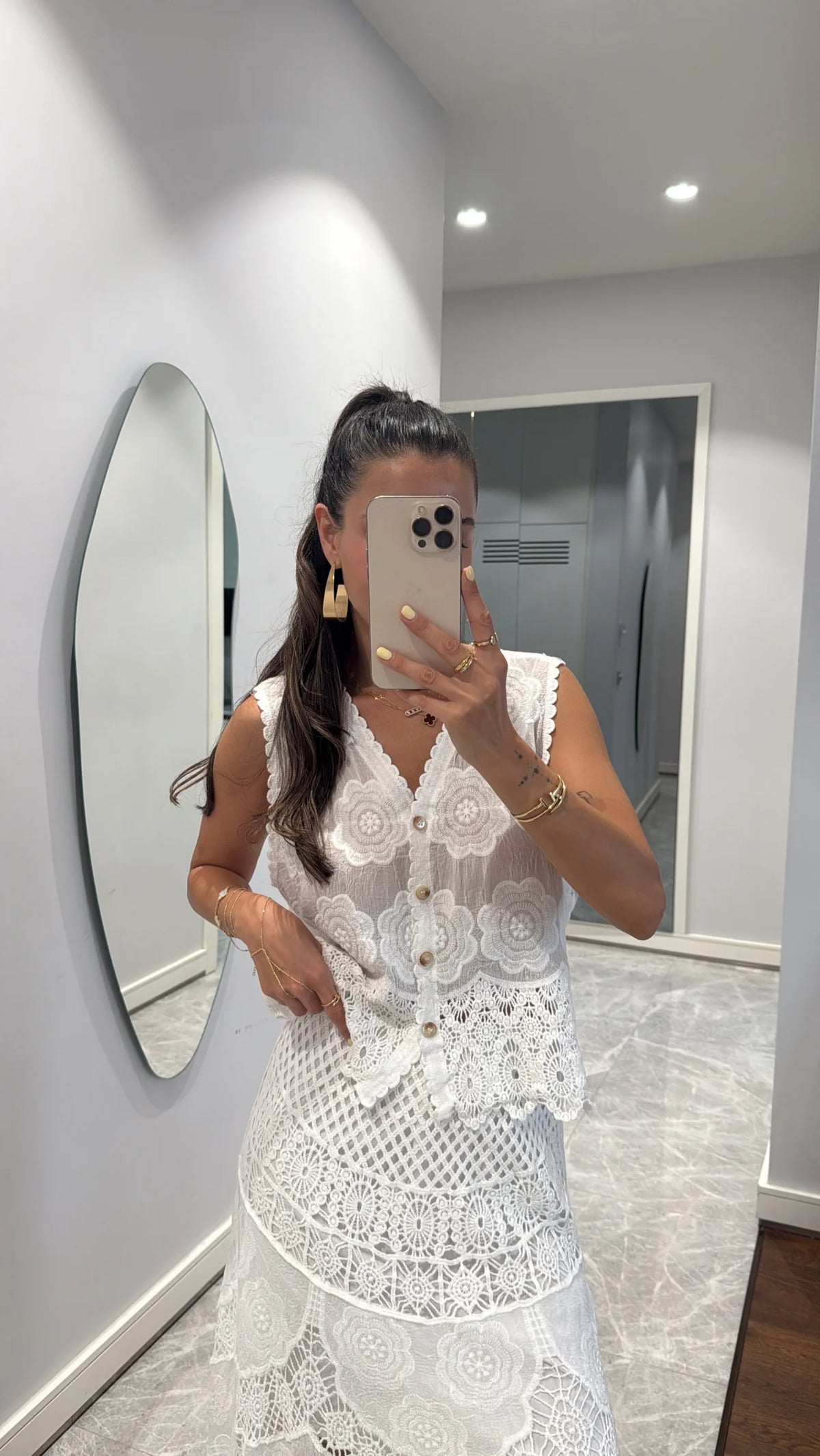 Lace White Embroidered Floral Vest
