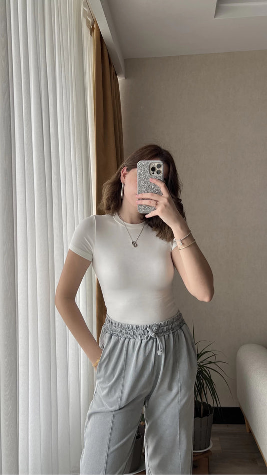 OYS White Cotton Round Neck Basic Top