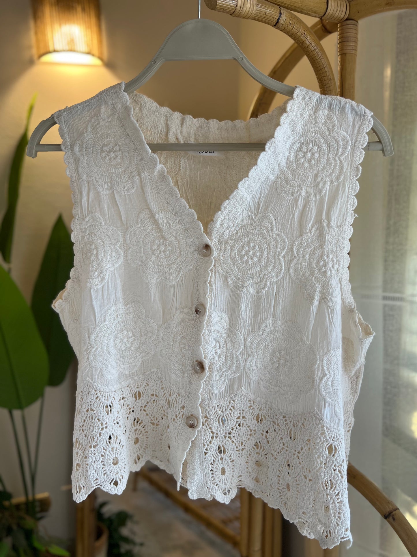 Lace Beige Embroidered Floral Vest