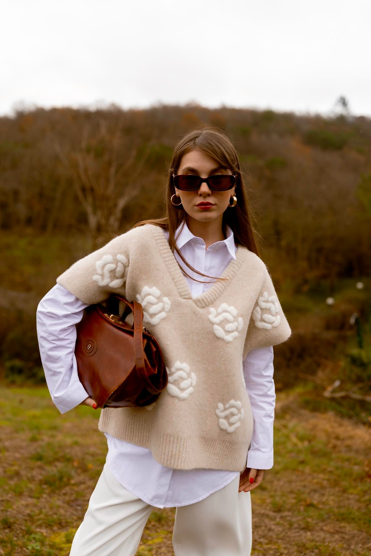 Roses Beige Triko Vest