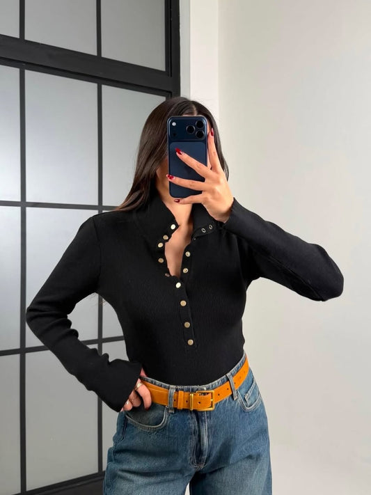 Black Basic Triko Top With Gold Metalic Buttons