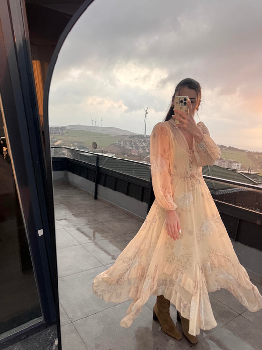 Beige Vintage Ruffles Chiffon Dress