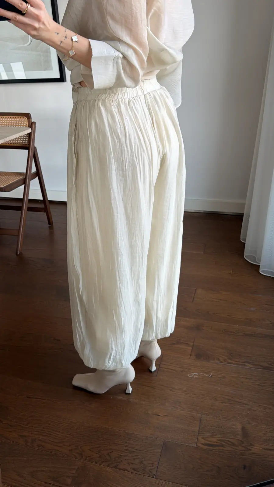 Beige Boho Balloon Chiffon Inlined Pants