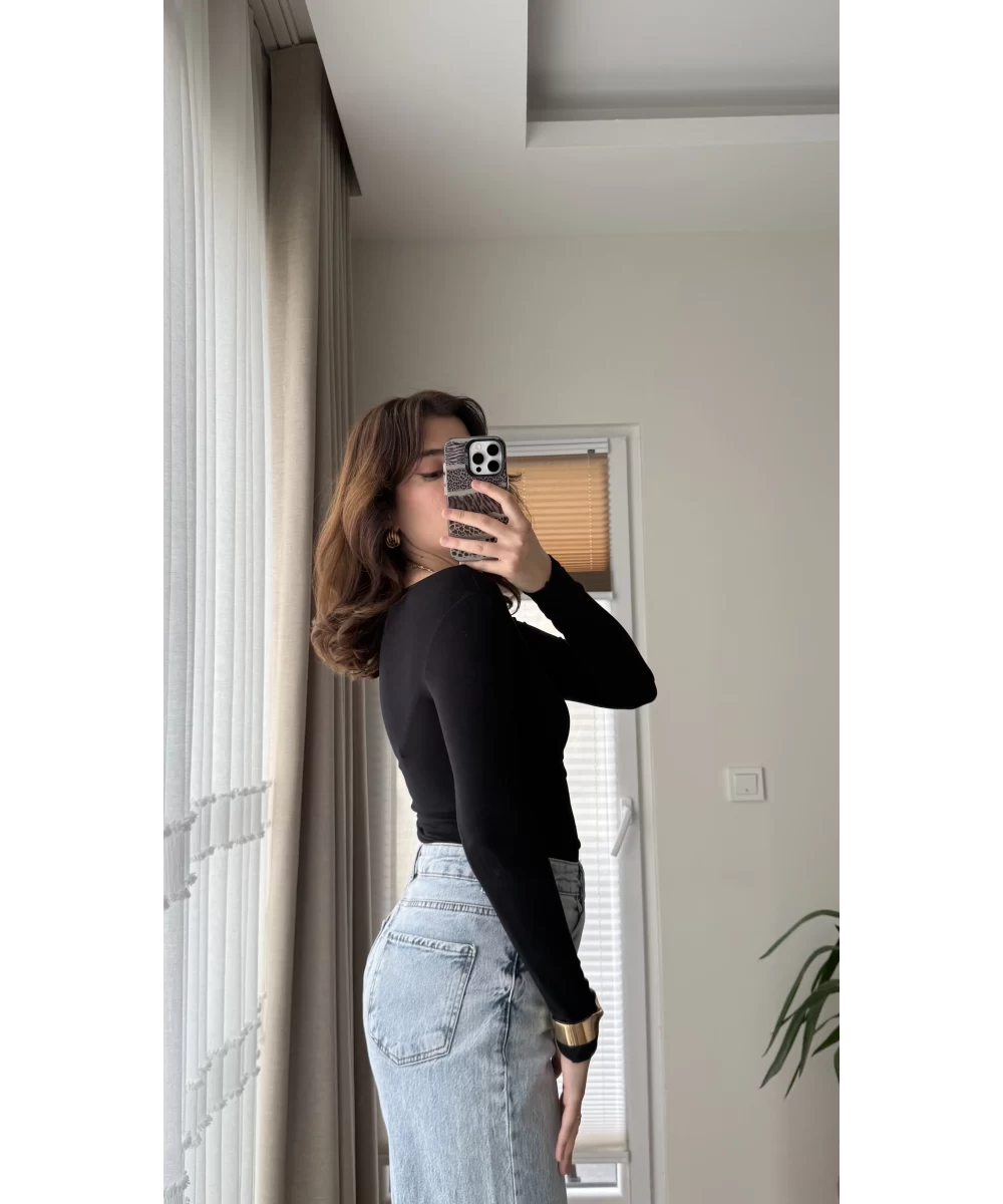 Black Basic Cotton Boat Neck Top