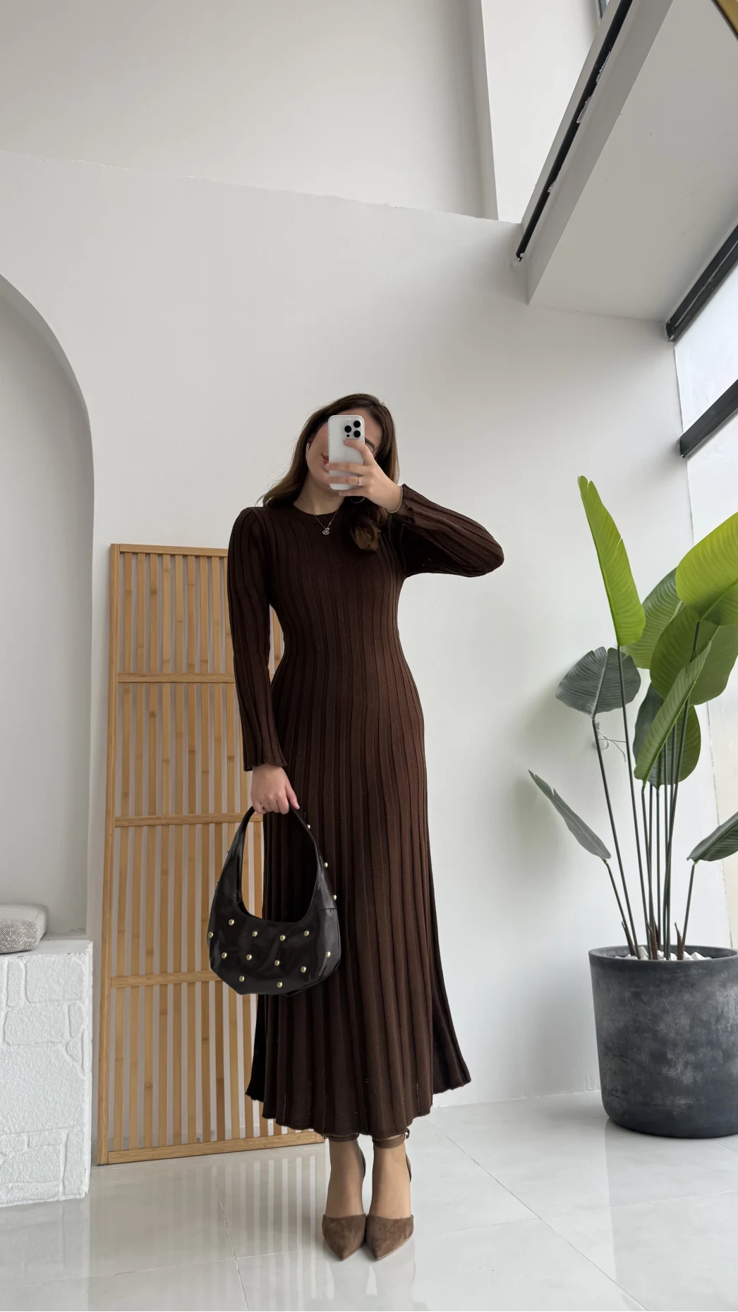 Brown Triko Ribbed Dress With Waist Tie