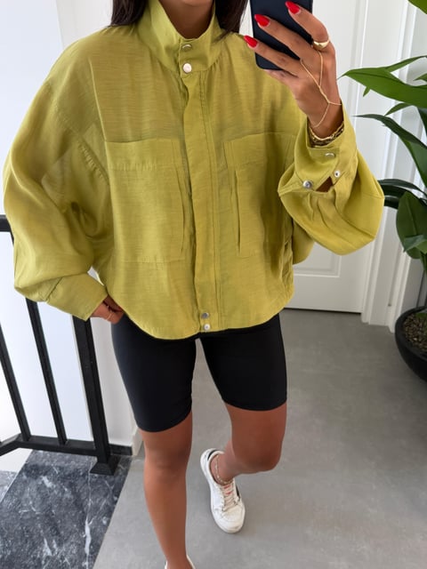 Kiwi Lightweight Double-Pockets Jacket