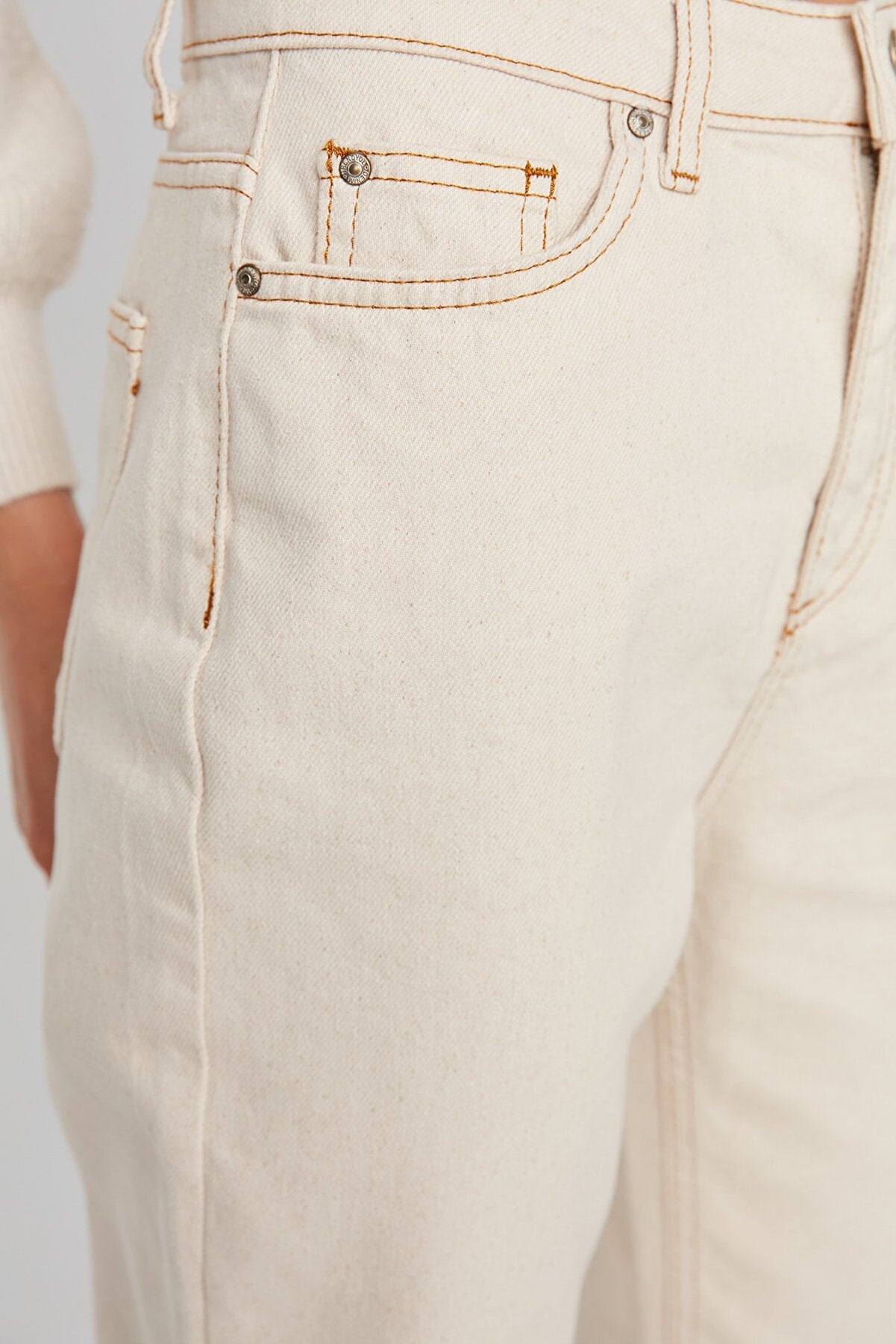 Cream Jeans Pants